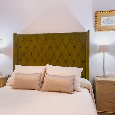 Centro Luxe 3 Rooms Севилья Экстерьер фото