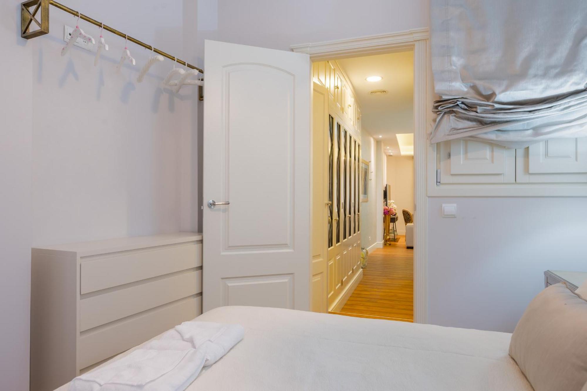 Centro Luxe 3 Rooms Севилья Экстерьер фото